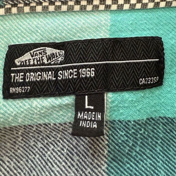 Vans Men’s Plaid Flannel Button Down Shirt Aqua Blue Navy White Skate L Cotton - Picture 8 of 12